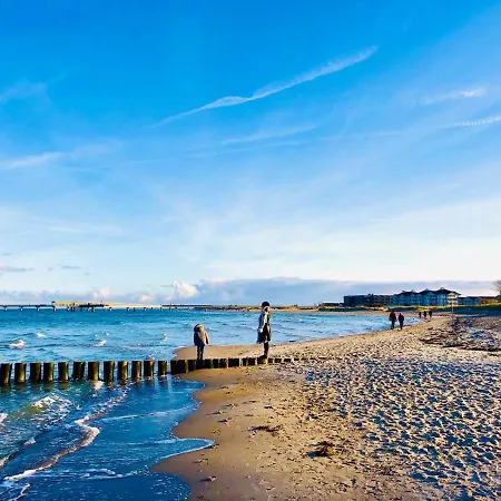 Strandbude 33 公寓 海利根港
